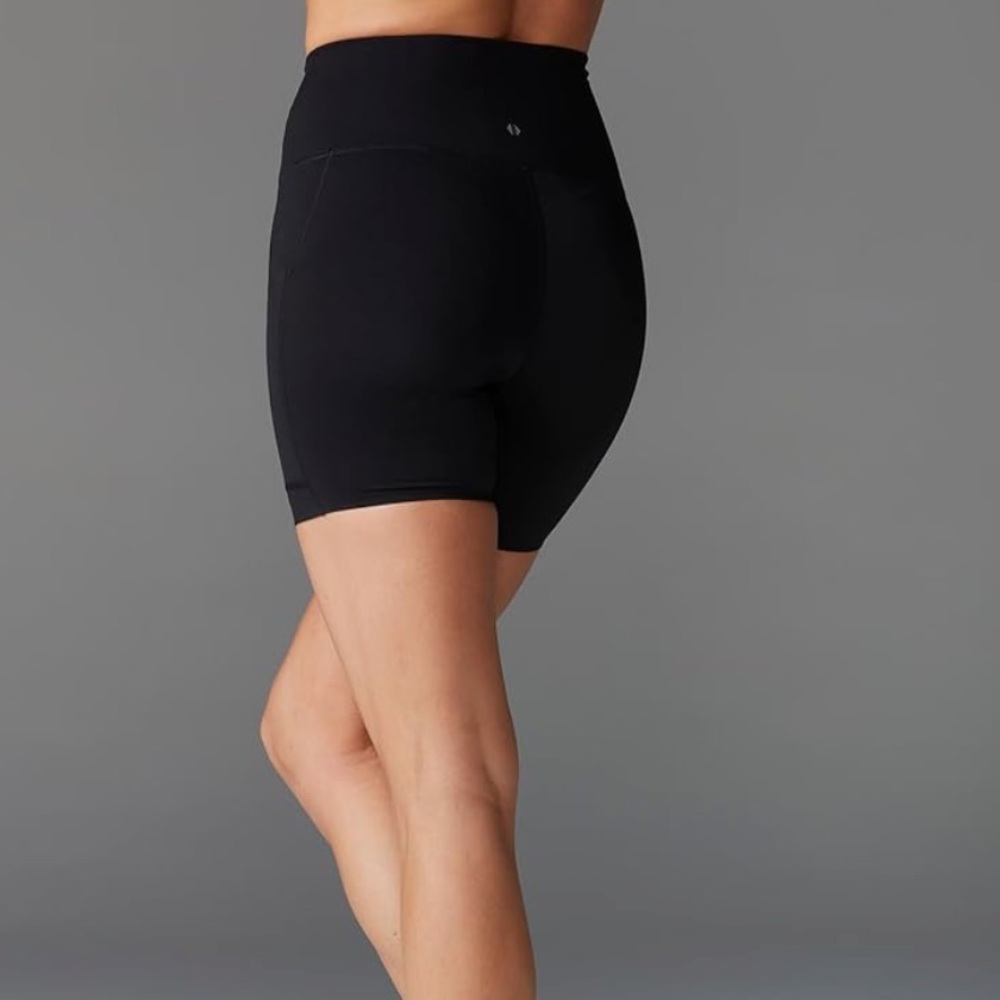 Women's Classic Black Bike Shorts - Picture 5 of 6
